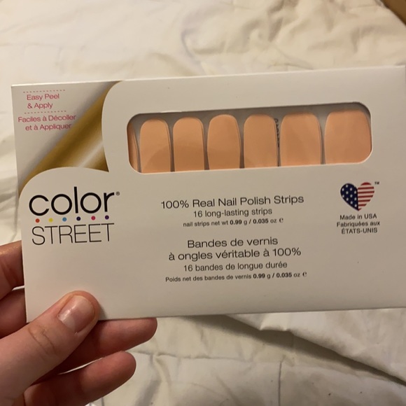 Color street - Picture 17 of 17